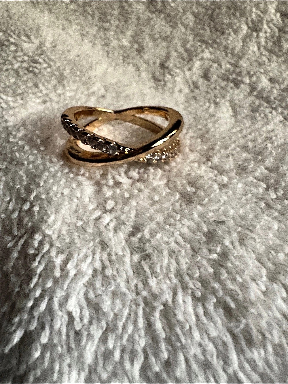 Crossover Pavé Double  Band Ring Gold-Tone